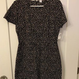 Old Navy Black Cotton Dress with Cream Dots, Size M. NWT!! SUPER comfortable!